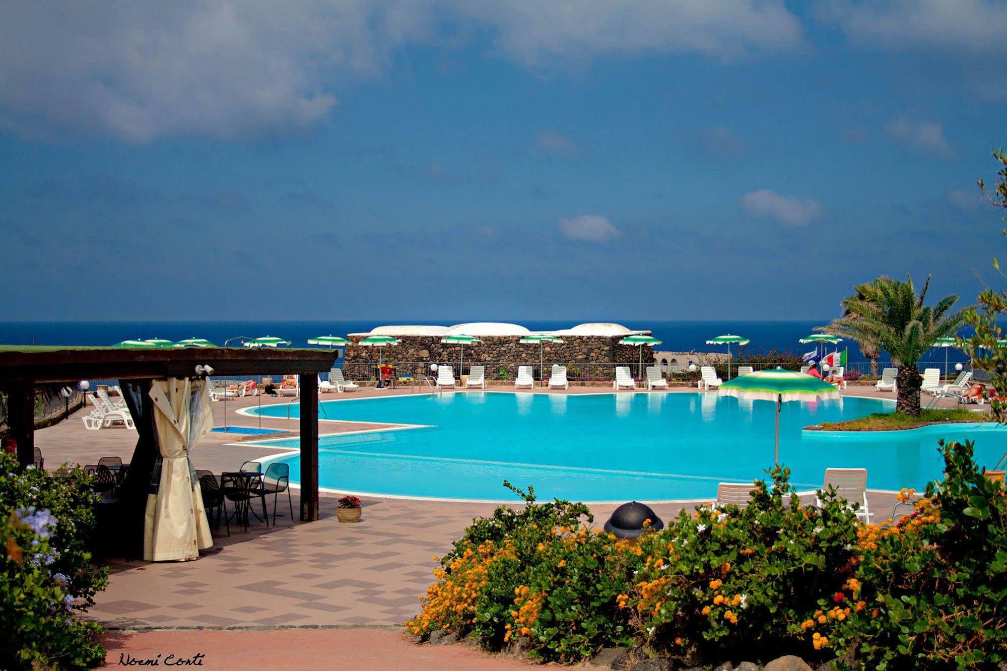 Suvaki Resort Madonna Delle Grazie Exterior photo